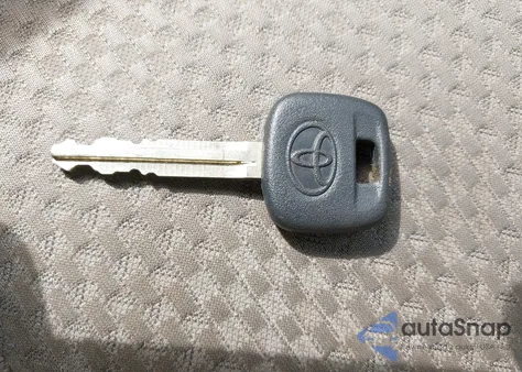 2006 Toyota Rav4 from USA, damaged, VIN JTMBD33V466010767